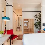 Guemruek Hotel