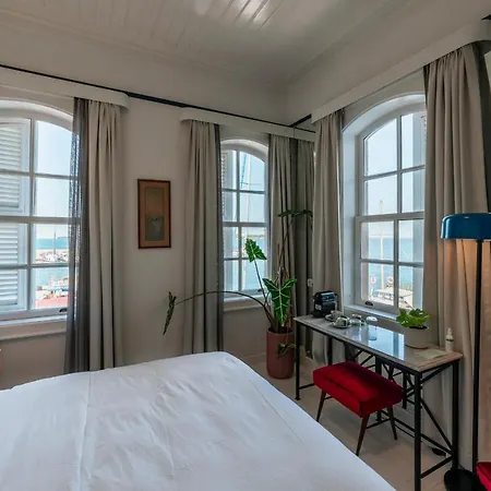 Guemruek Hotel 3*