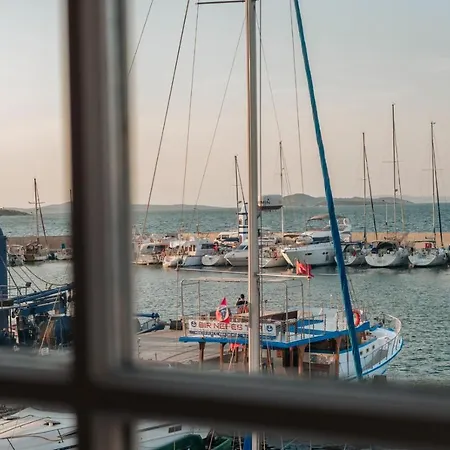 ホテル Guemruek 4*