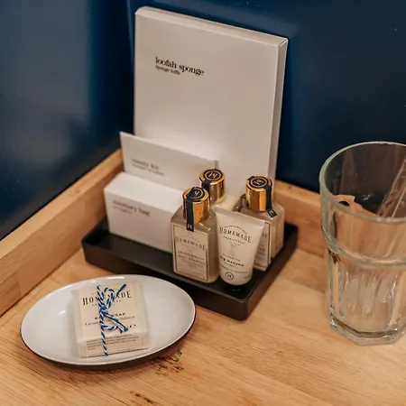 ホテル Guemruek ウルラ